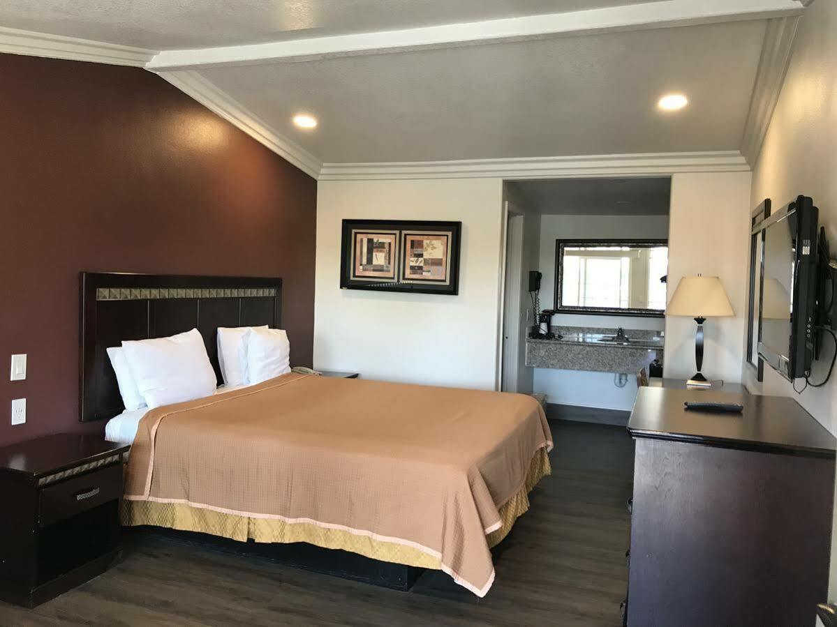 Hyland Inn Near Legoland Carlsbad Esterno foto